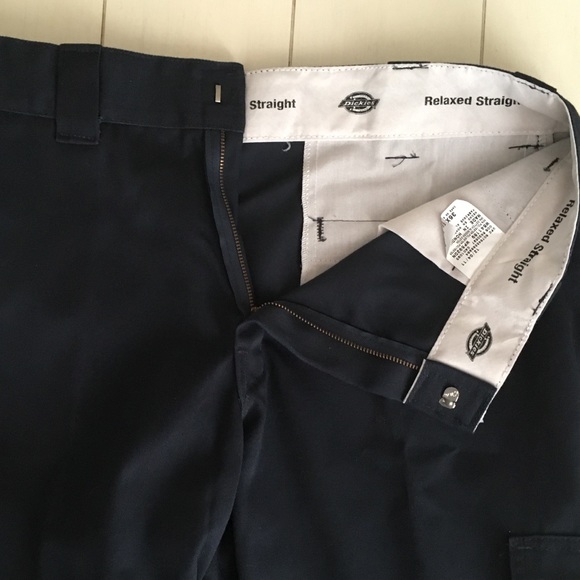 Dickies Relaxed Fit Cargo Workwear Pants - Picture 4 of 4